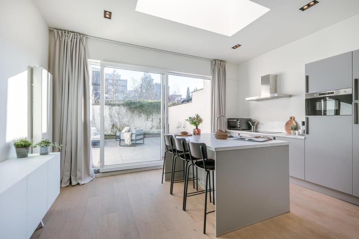 House With Large And Sunny Terrace Villa Antwerpen Bagian luar foto