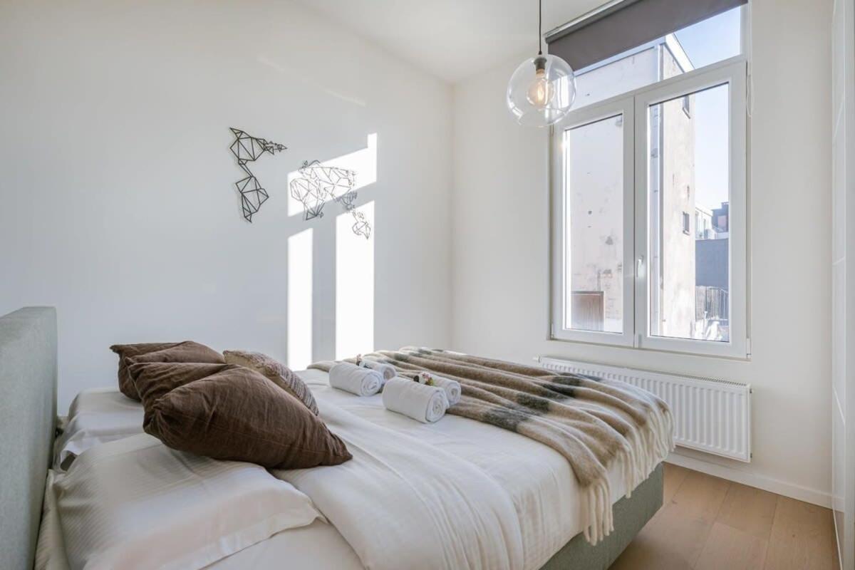 House With Large And Sunny Terrace Villa Antwerpen Bagian luar foto